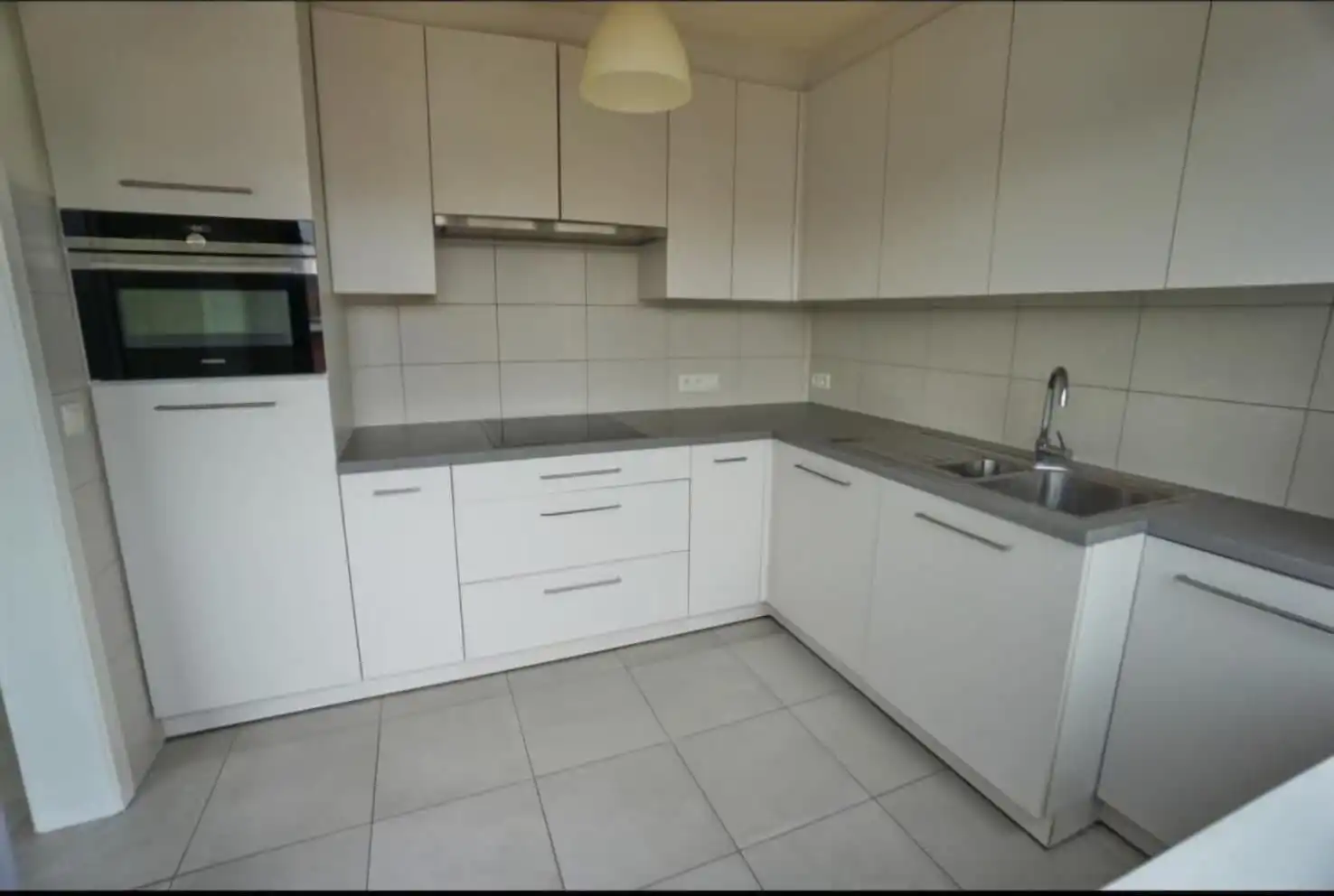 Appartement te huur Bergensesteenweg 51/3.2 - 1500 Halle (1500)