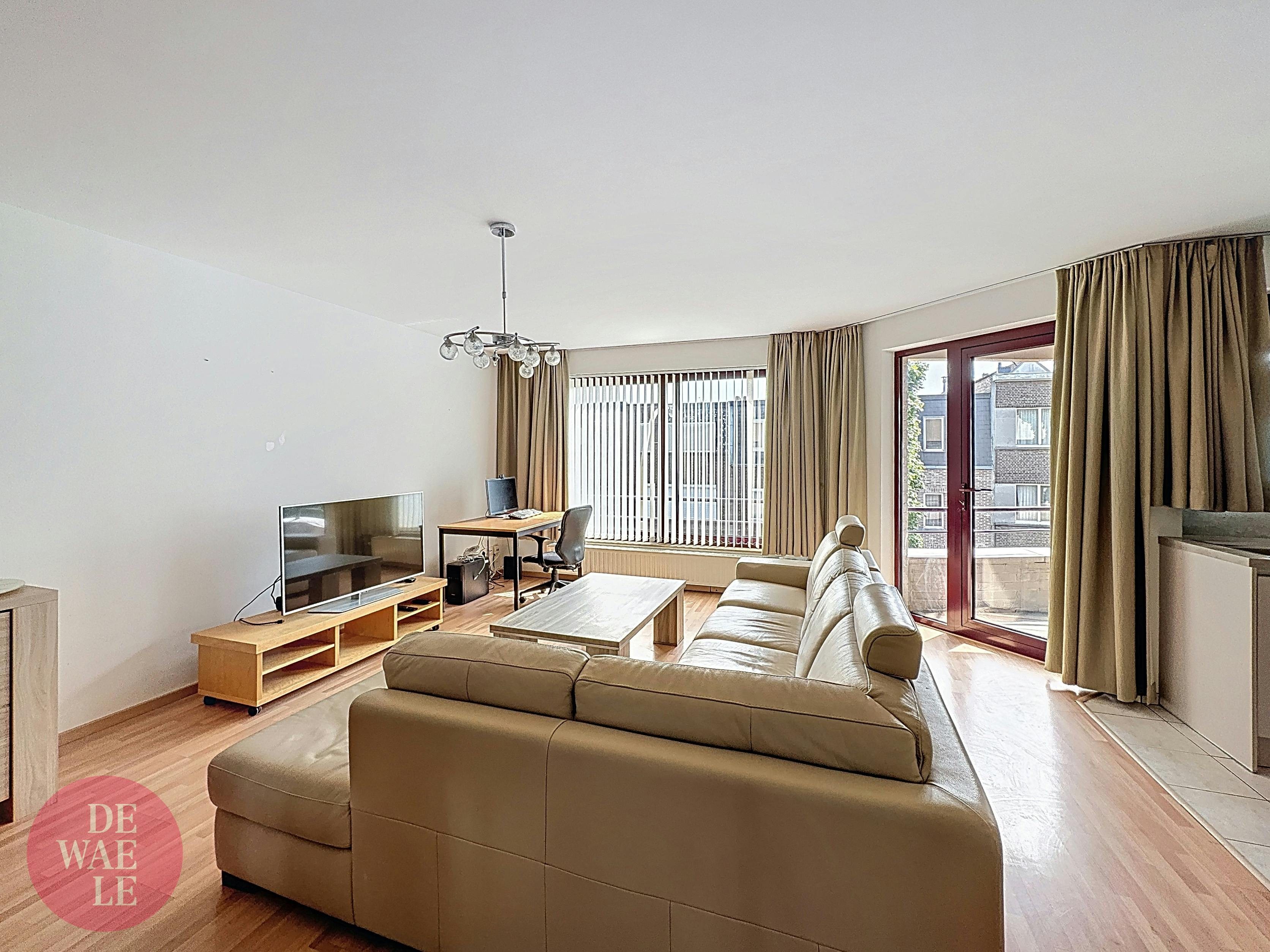 Appartement met 2 slaapkamers te huur in Lier. foto {{pictureIndex}}