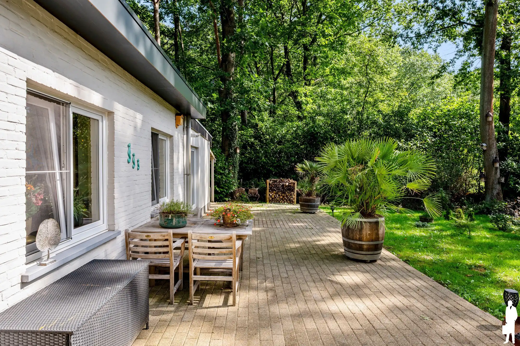 Volledig gerenoveerde gelijkvloerse woning met 2 slaapkamers en zonnige tuin in een rustige, bosrijke omgeving te Essen Wildert foto 36