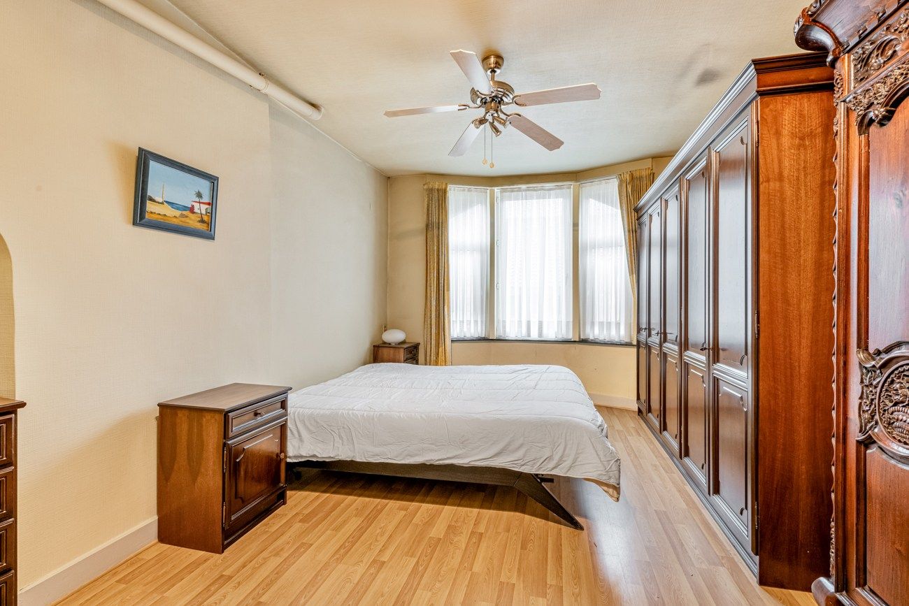 TOPPER - Handelszaak met woonst foto 8