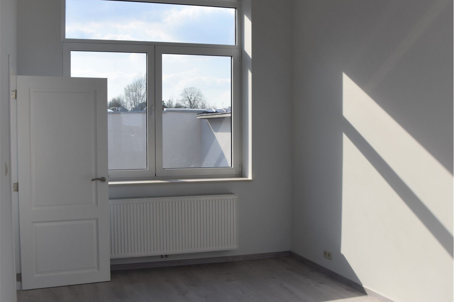 Woning met veel lichtinval! foto 10