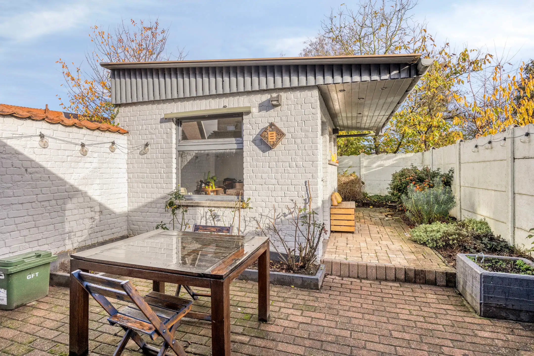 Ruime rijwoning op uitstekende locatie  foto 19