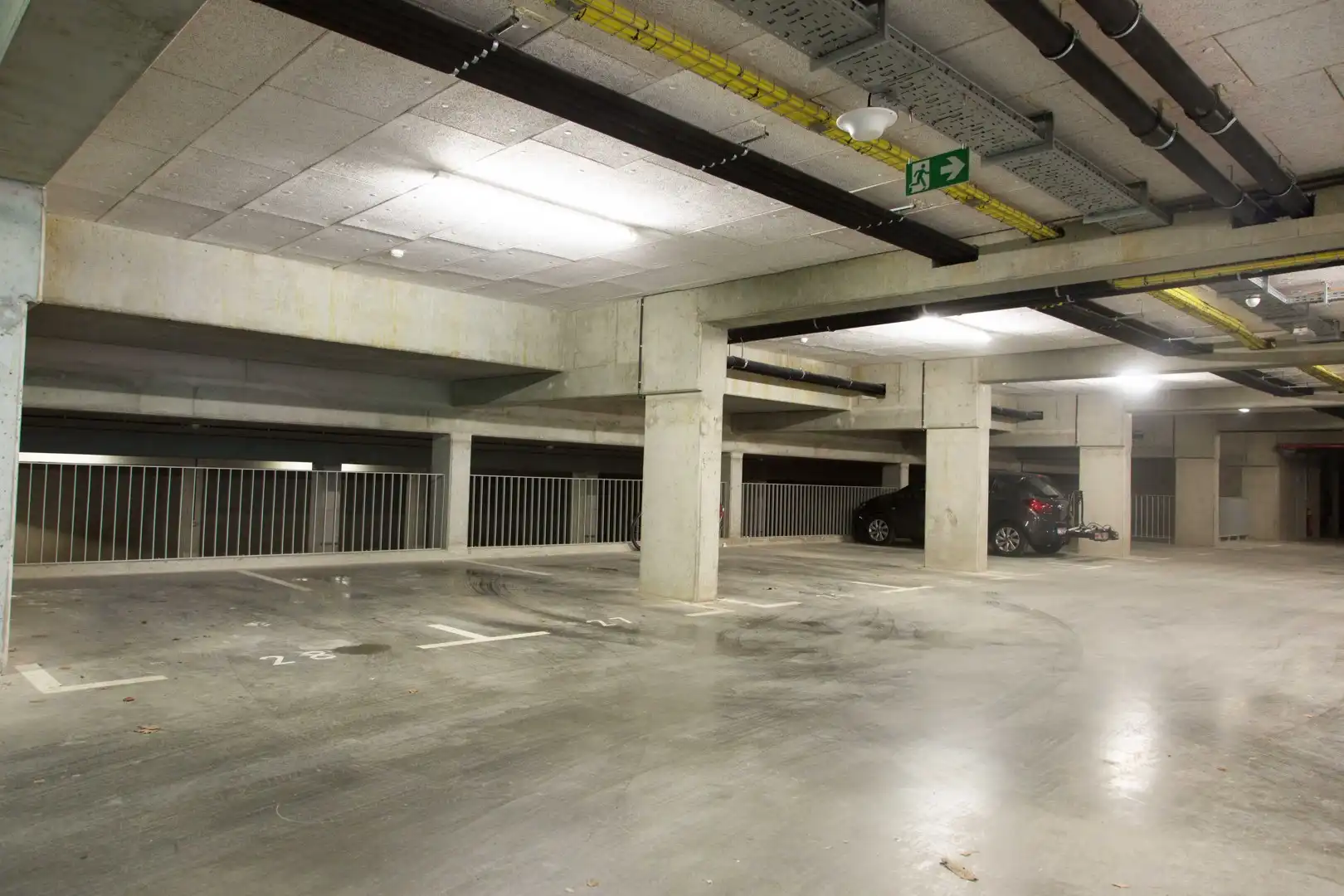 ONDERGRONDSE PARKEERPLAATS te BRUGGE foto 6