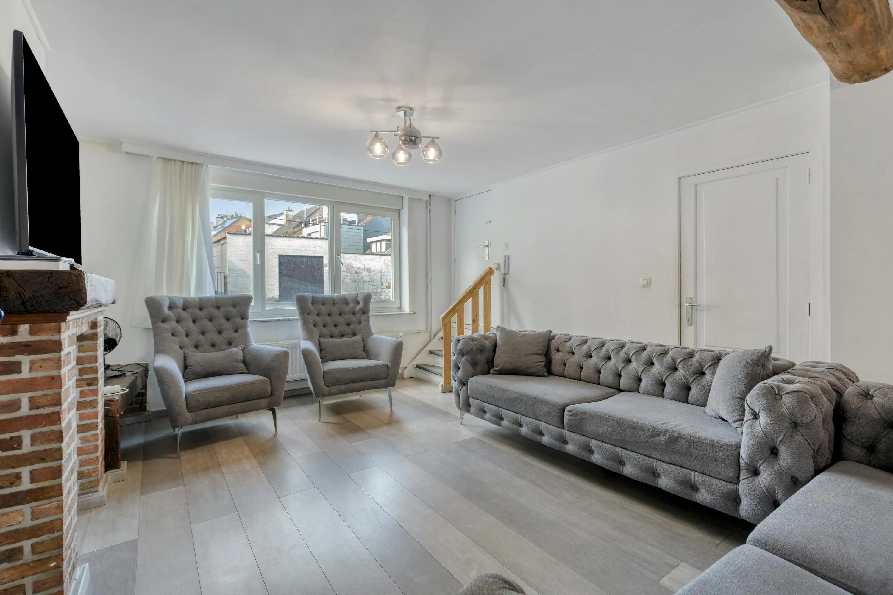 Ruime woning met 4 slaapkamers te koop in Strombeek foto 4