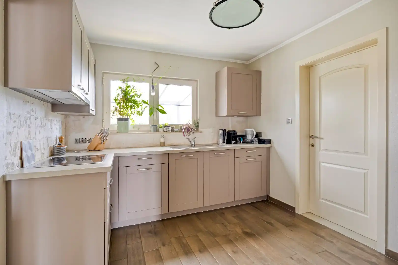 Gezellig ingerichte woning in rustige omgeving te Tongeren-Vreren foto 11