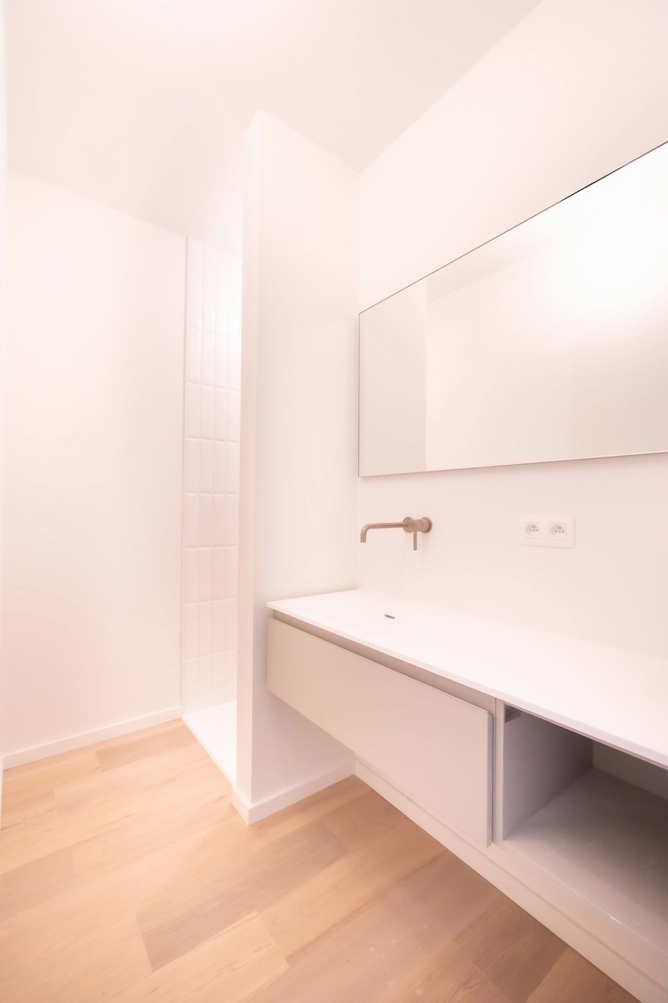 Prachtig nieuw appartement 2 slaapkamers + 3 terrassen  foto 12