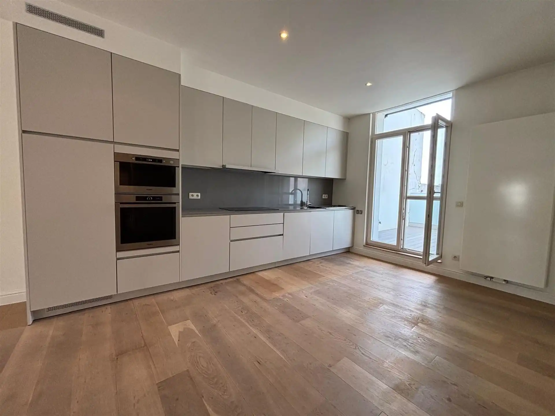 Luxe appartement van 173 m² op het Keizersplein te Aalst foto 8