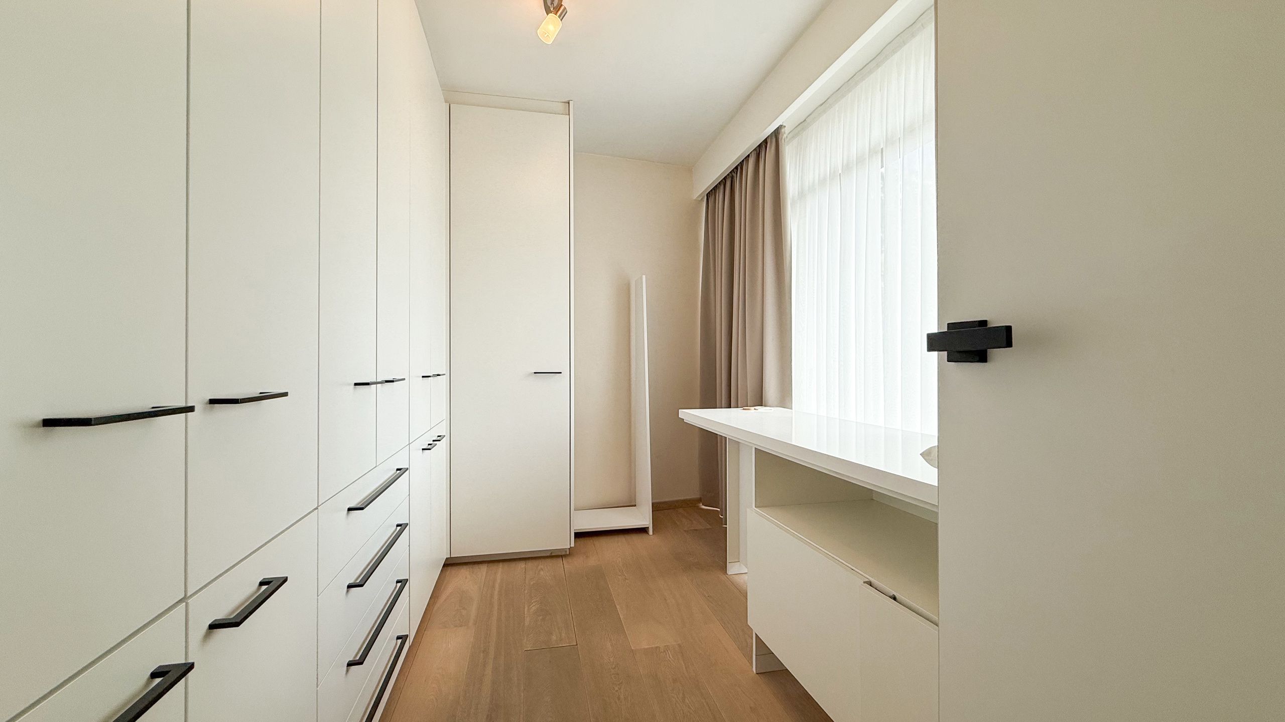 Ruim appartement met 2 slaapkamers en terras,met palletkachel foto 25