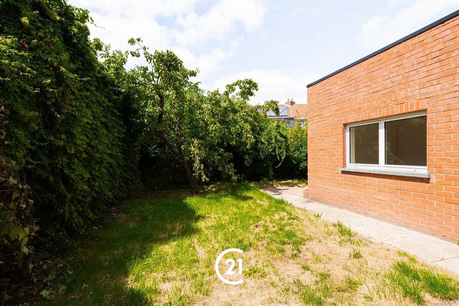 Te renoveren woning met tuin en garage in centrum Gent.  foto 10