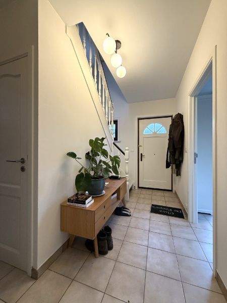 Instapklare halfopen woning met tuin nabij Sint-Pietersstation foto 18