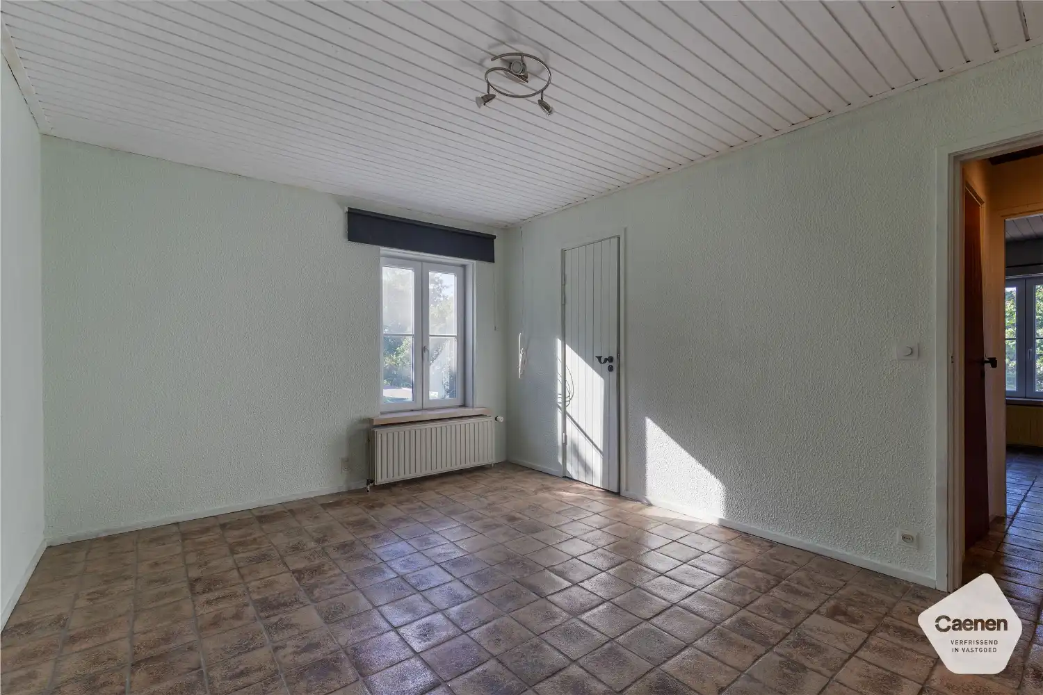 Te renoveren villa met 3 slaapkamers, 2 badkamers, sauna en ruime tuin foto 17