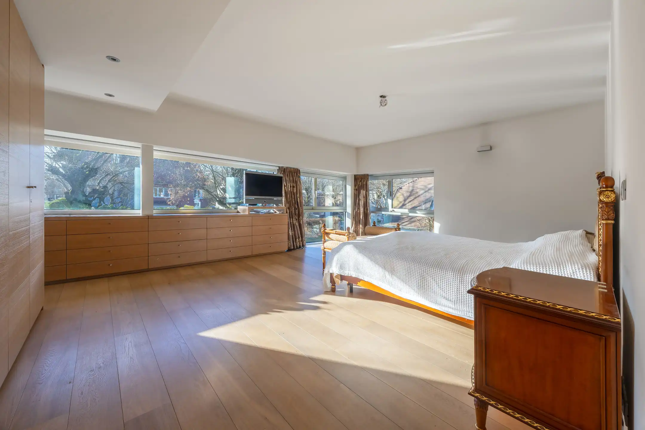 Riante en moderne villa in de gegeerde Elsdonckwijk  foto 26