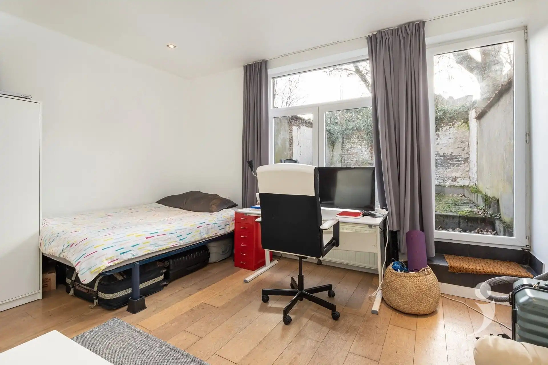 Opbrengsteigendom met handelspand, studio en 6 studentenkamers in Leuven foto 7