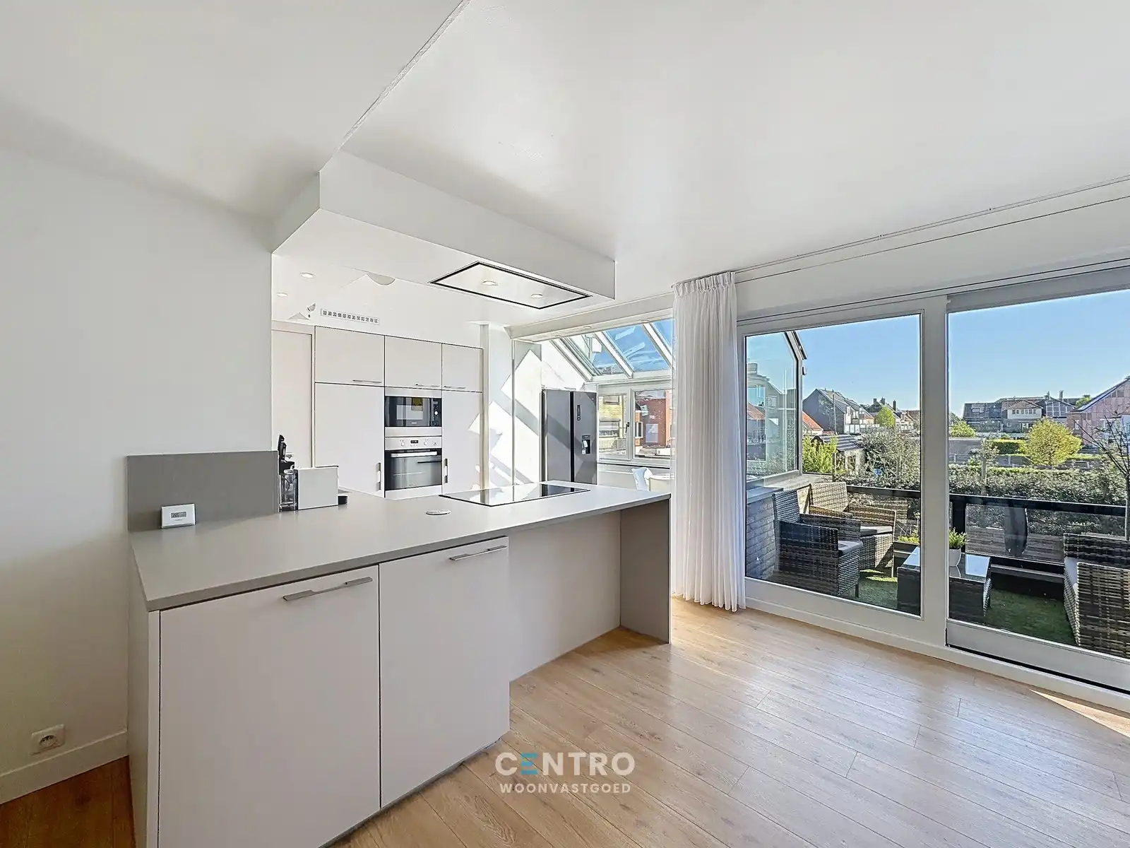 Gezellige woning te Uitkerke met 3 à 4 slpks, DUBBELE garage en LEUKE tun! foto 13