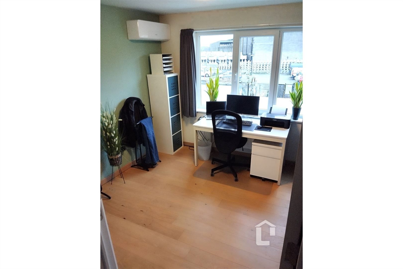 Instapklare, gerenoveerde woning tussen Wondelgem en Gent foto 5