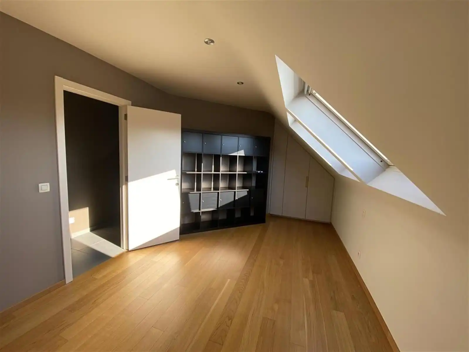 AALST - Exclusief Duplexappartement met grote garage. foto 18