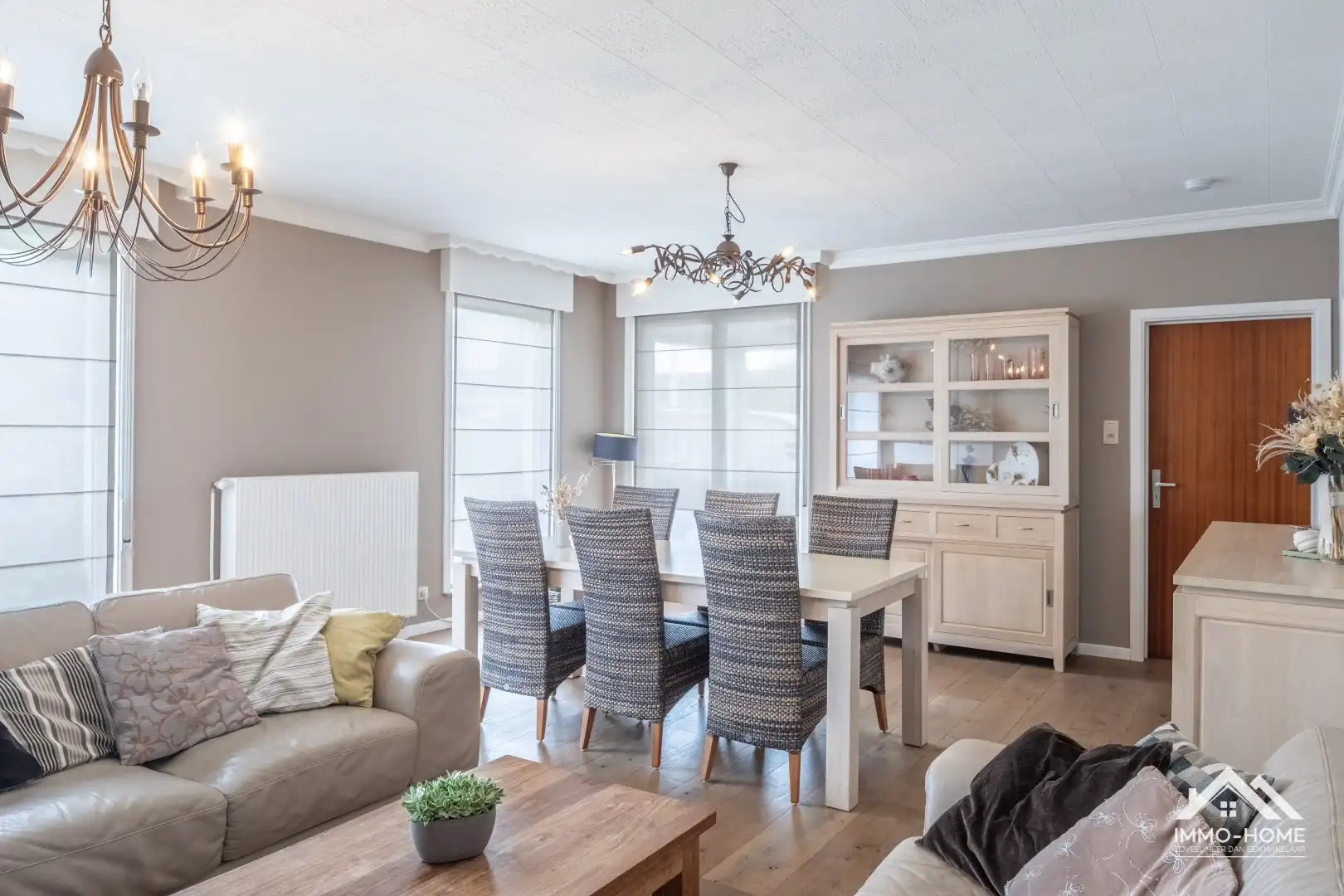 Instapklare vrijstaande bungalow in woonwijk!  foto 5
