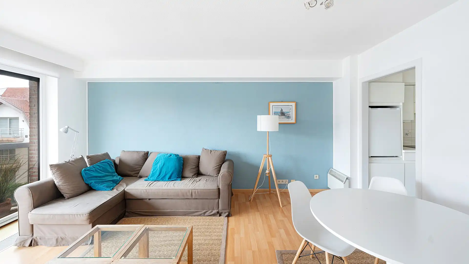 Zonnig 1-slaapkamerappartement met ruim terras en open zicht foto 2