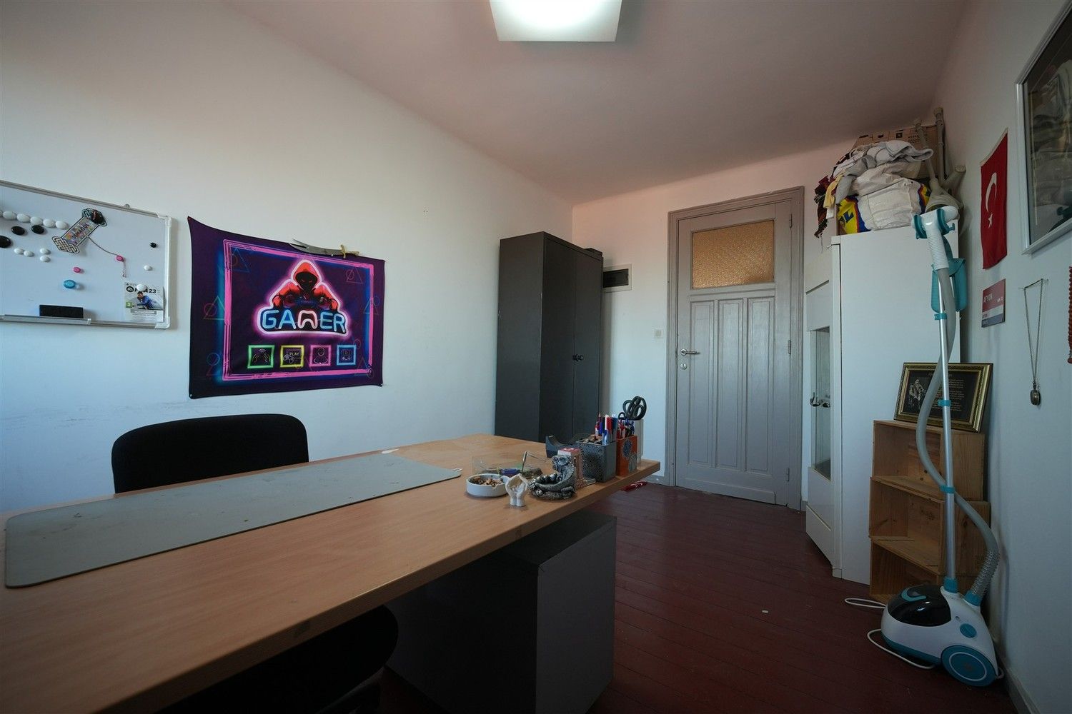 Instapklaar appartement met terras in Jette foto 23