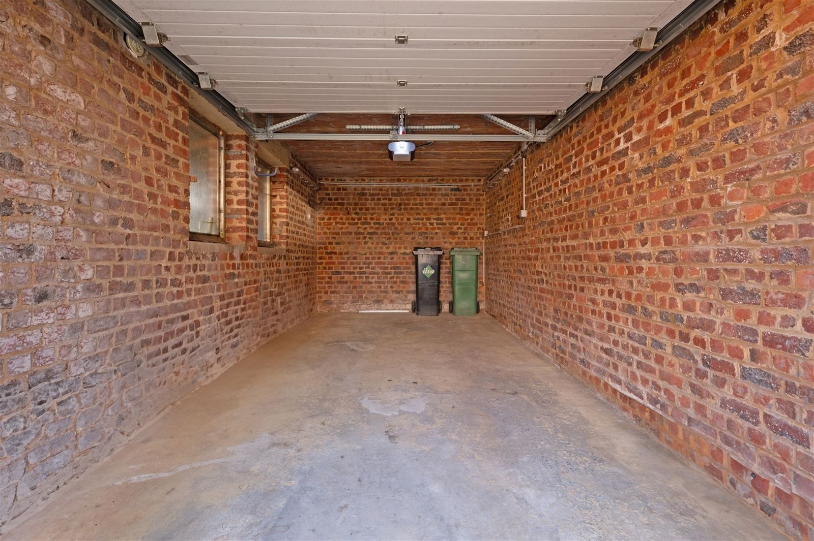 Gerenoveerde gezinswoning met tuin en garage op 6are70 foto 25