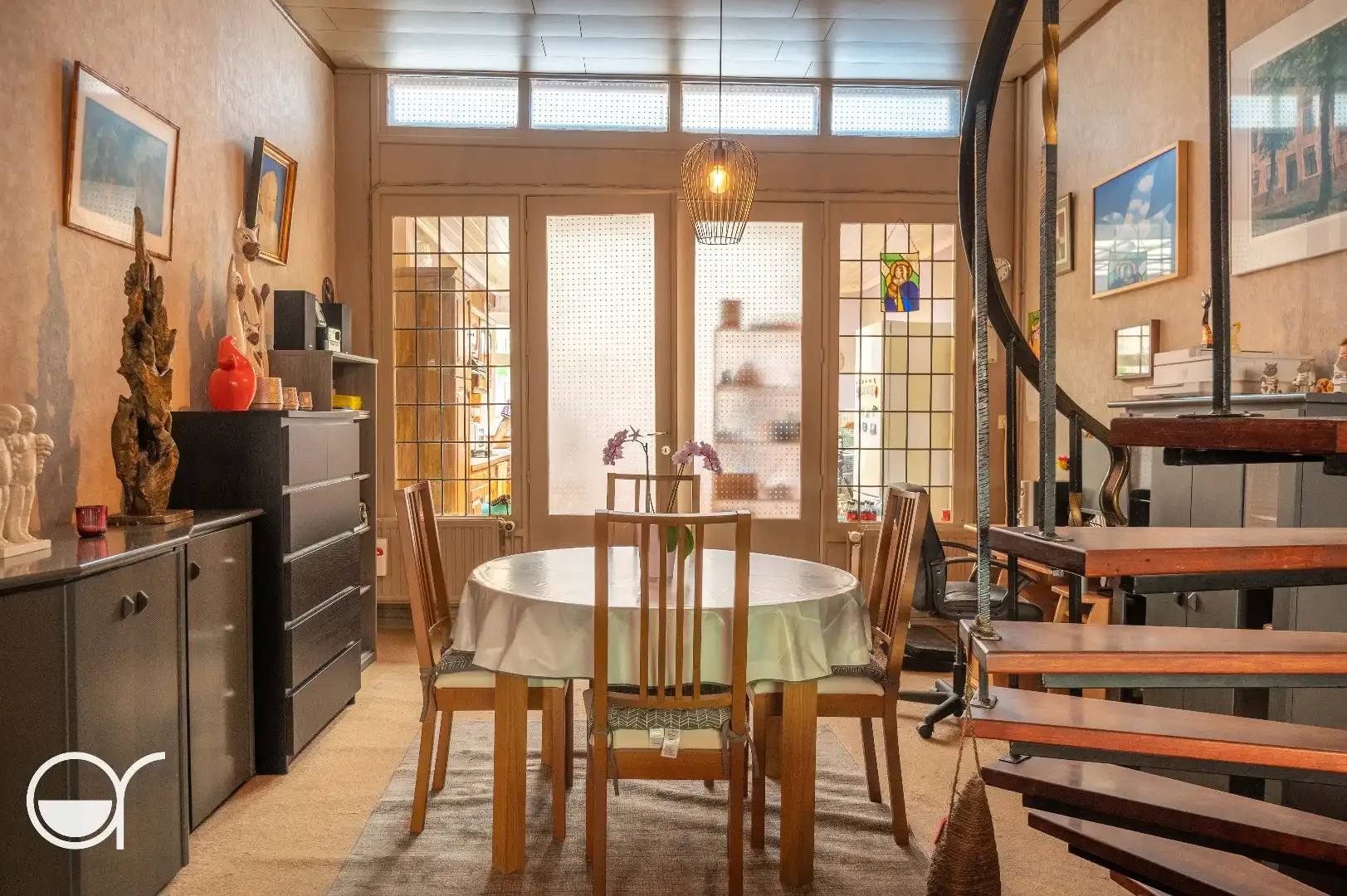 Ruime rijwoning op uitstekende locatie in Gent foto 2