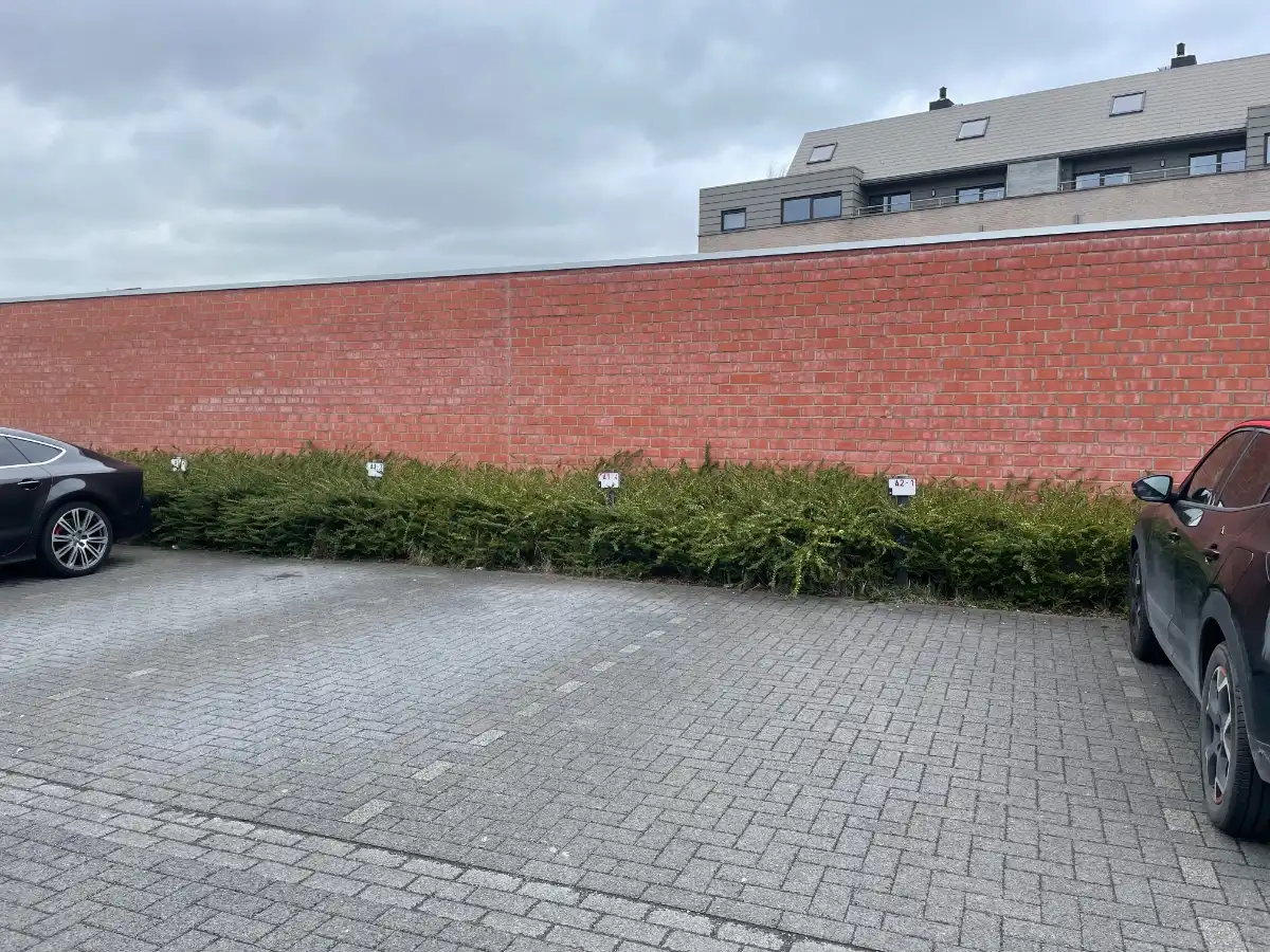 Rustig gelegen twee-slaapkamer appartement + autostandplaats foto 9