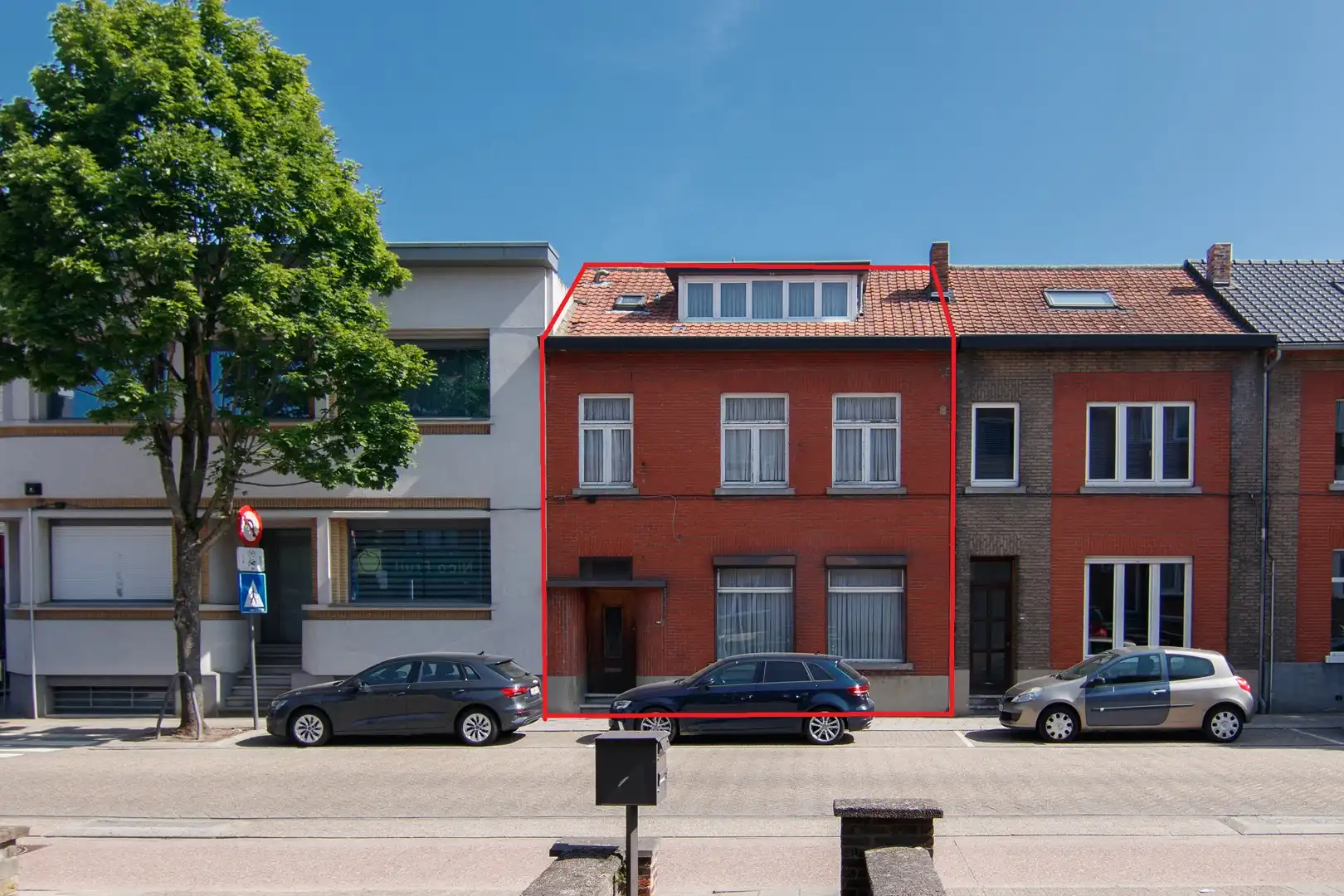 Hoofdfoto van de publicatie: Maastrichtersteenweg 180, 3500 Hasselt