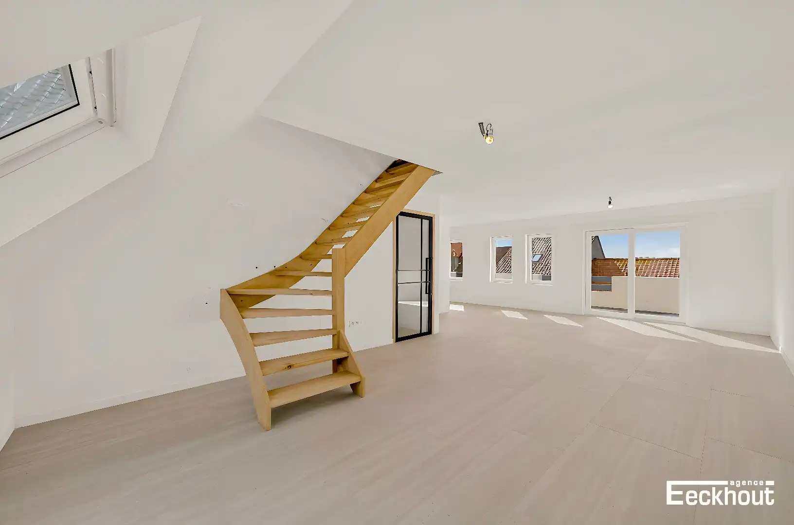 Prachtig, instapklaar appartement met mooi zonneterras met zicht op de Spuikom! foto 6