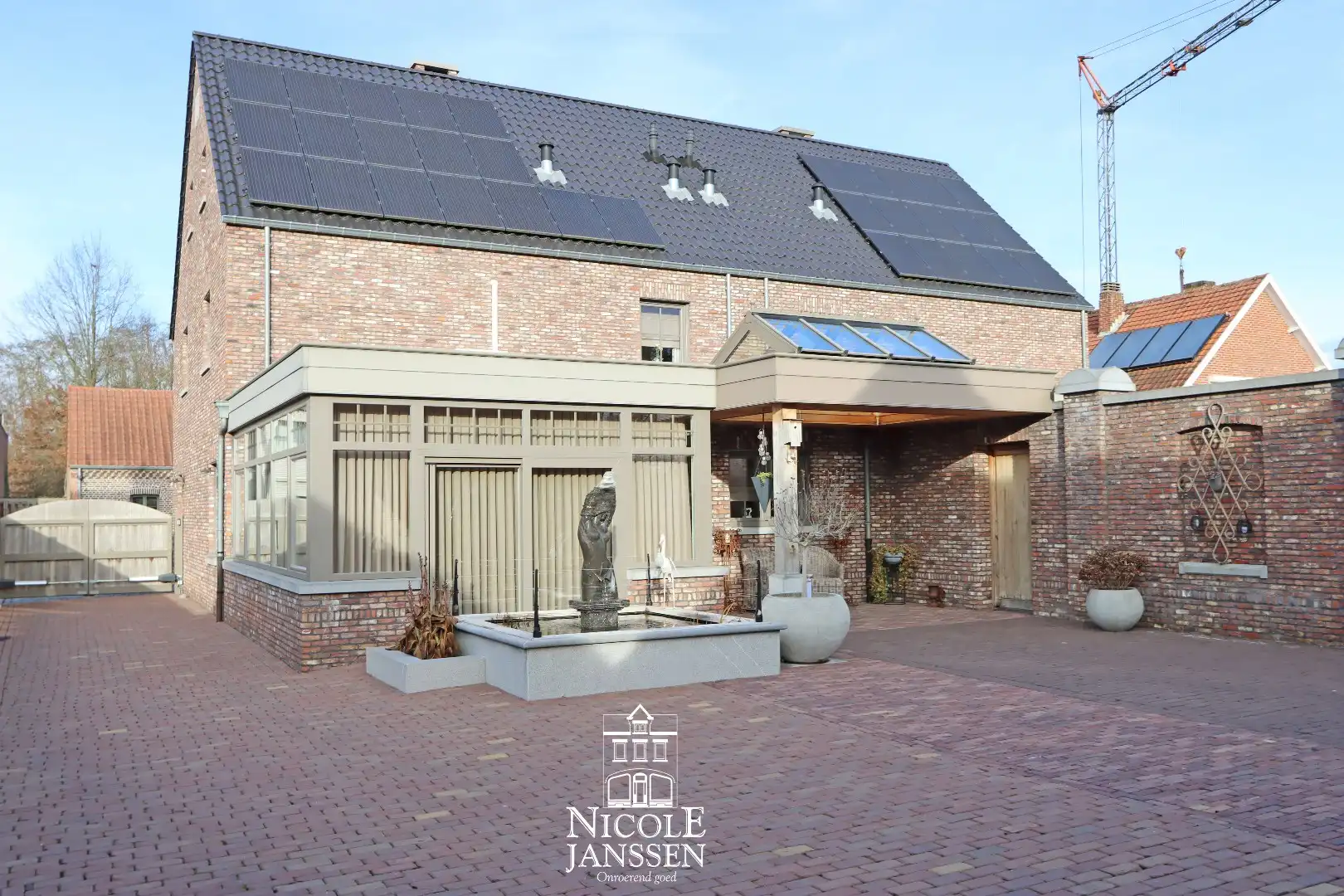 Ruime halfvrijstaande woning  foto 21