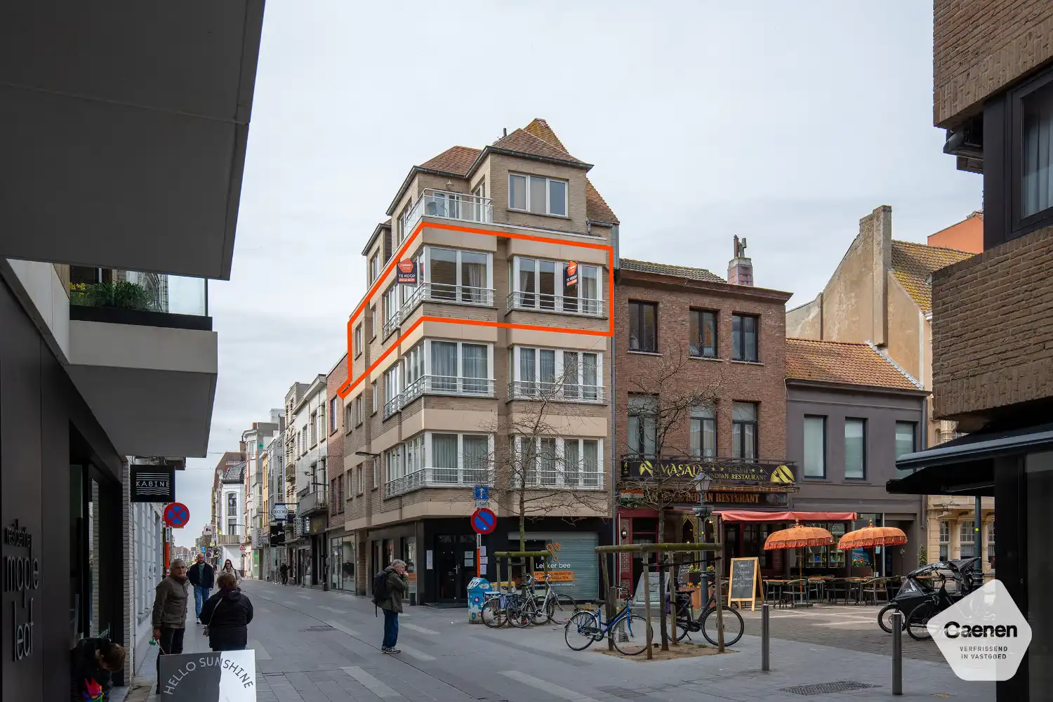 Lichtrijk hoekappartement in het centrum van Blankenberge foto {{pictureIndex}}