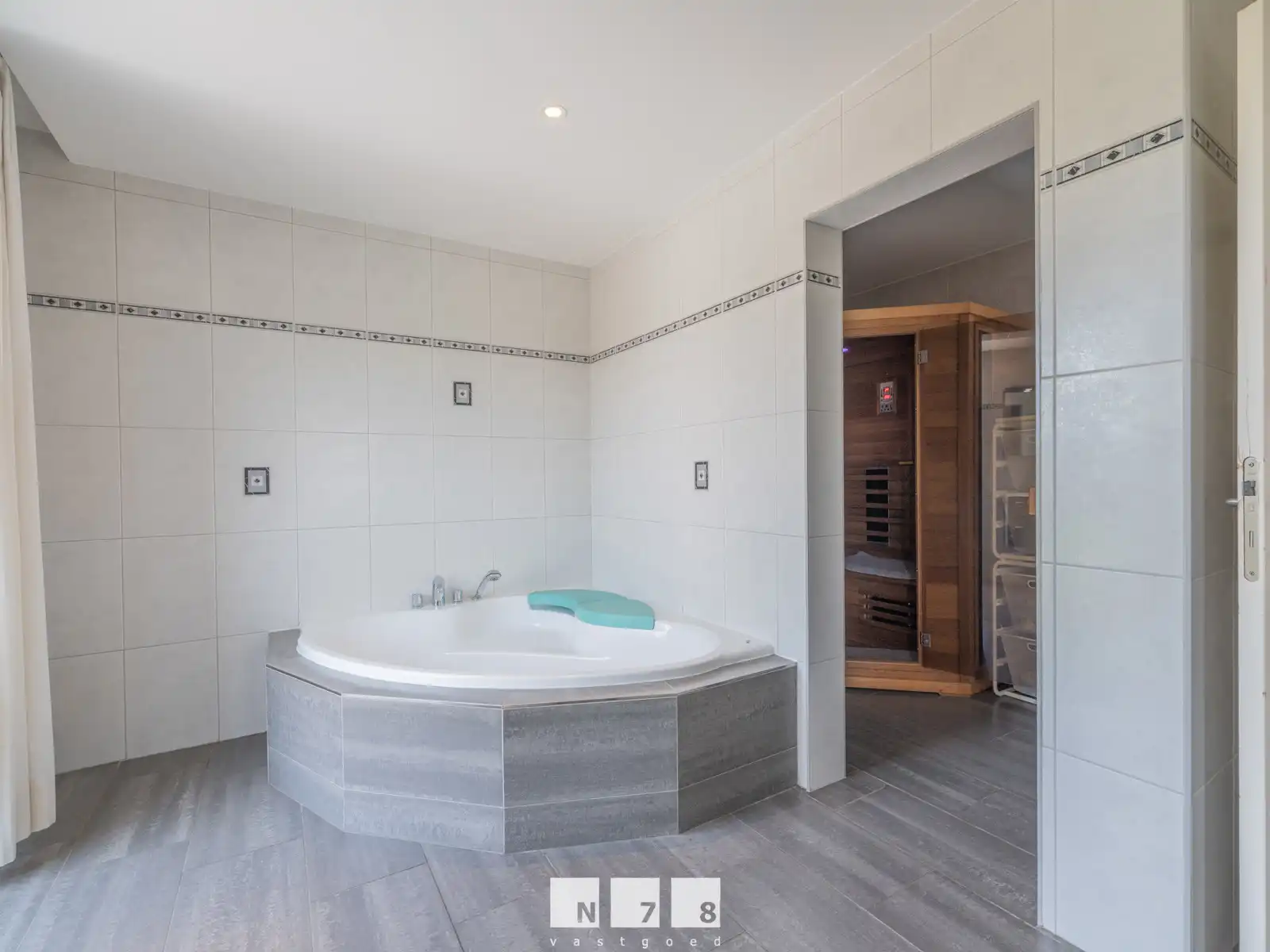 Huis te koop foto 23