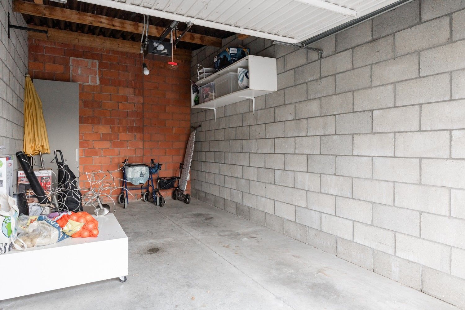 Ruim en energiezuinig appartement met garagebox in het centrum van Pelt foto 15