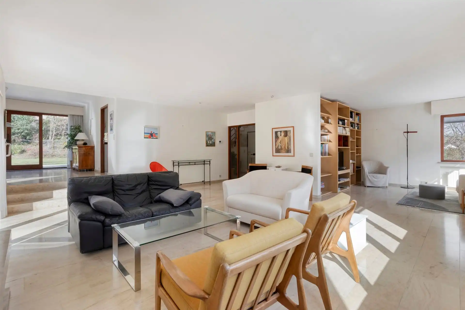 Prachtige en ruime villa in Arboretum wijk foto 8