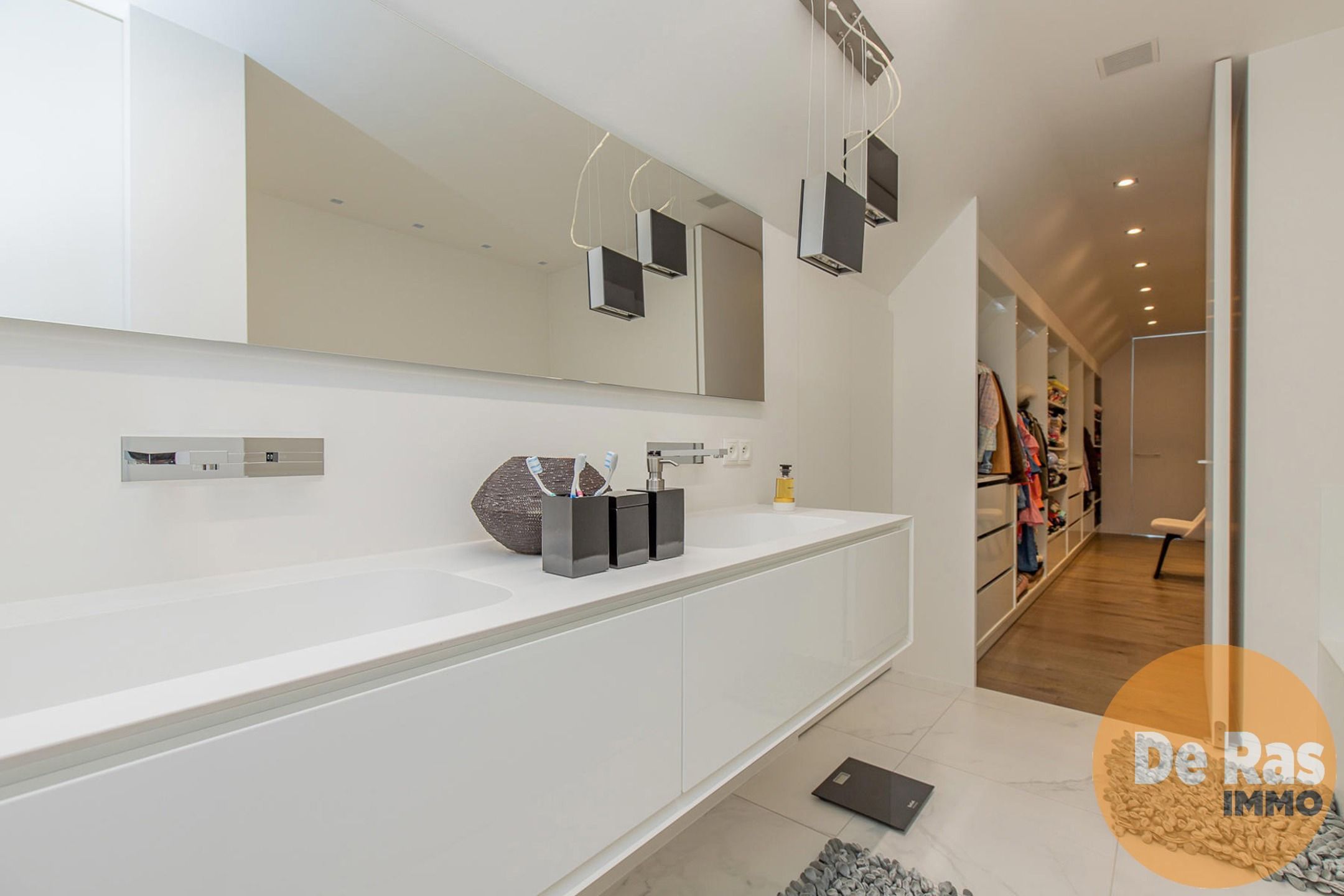 ST. LIEVENS HOUTEM - Unieke Penthouse op het Marktplein foto 12