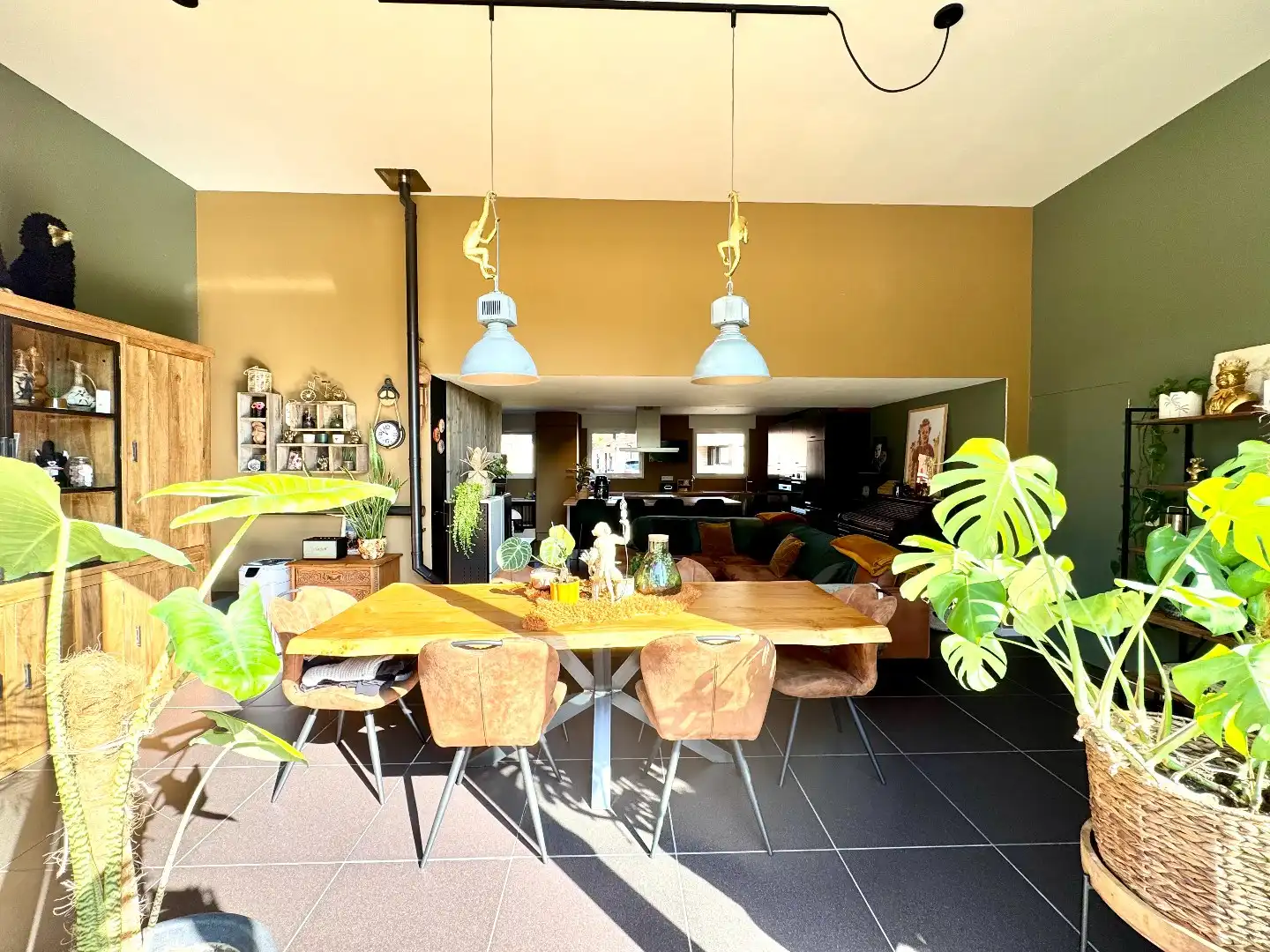 HALFOPEN WONING MET 2 SLPKS (3 MOGELIJK), GARAGE EN TUIN foto 10