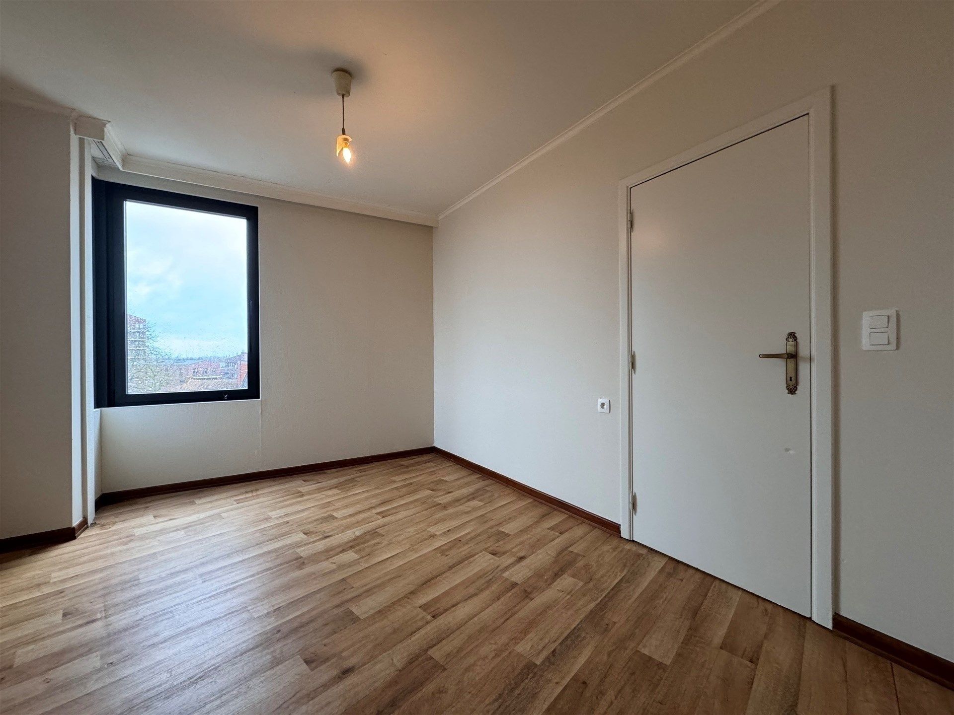 Gunstig gelegen appartement in centrum van Wetteren. foto 16