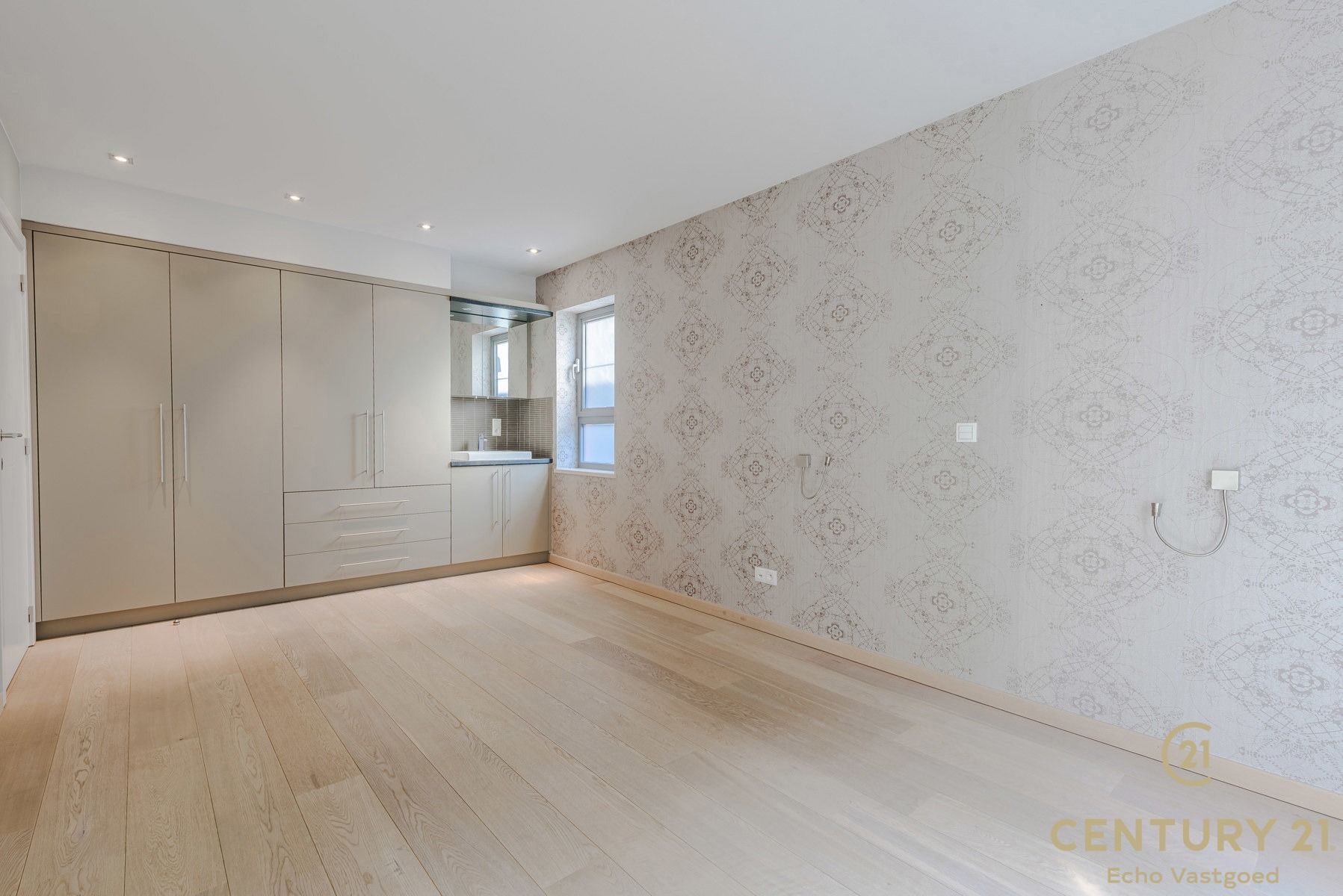 Luxe, ruime penthouse (192m²) met groot terras tegen het bos foto 21