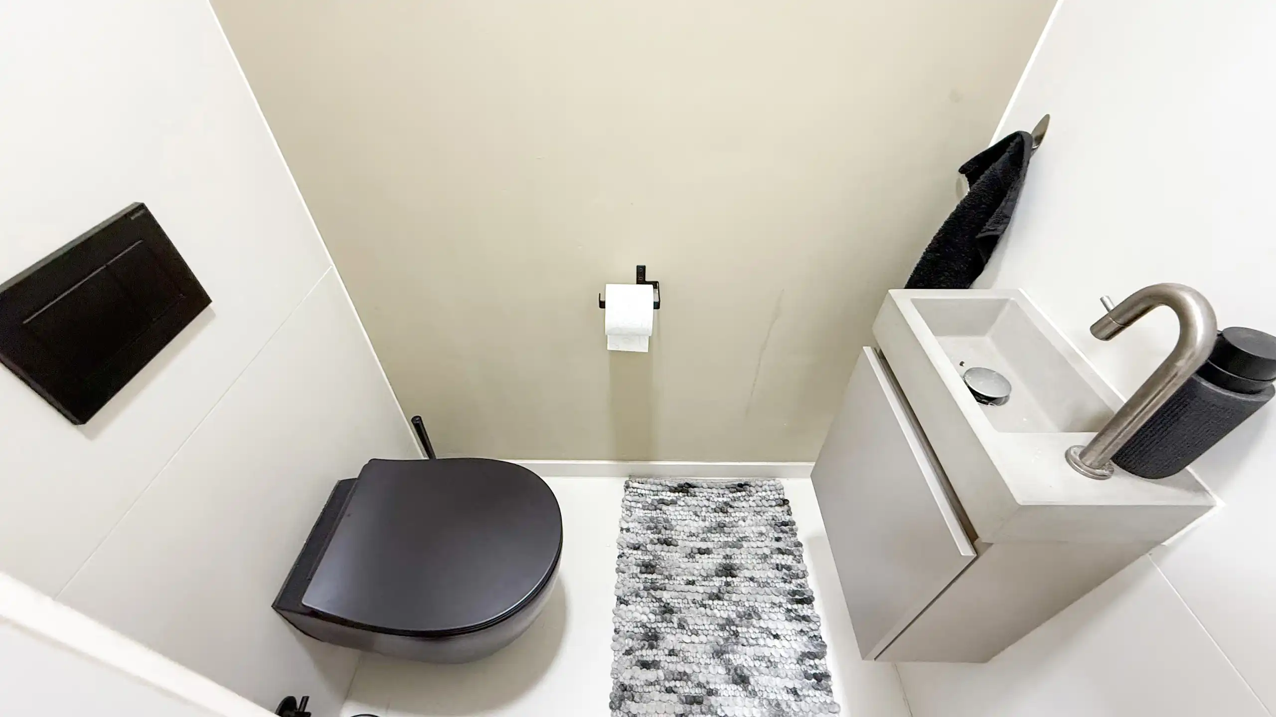 Open nieuwbouwwoning van 194m² met garage en E PEIL van -25! foto 16