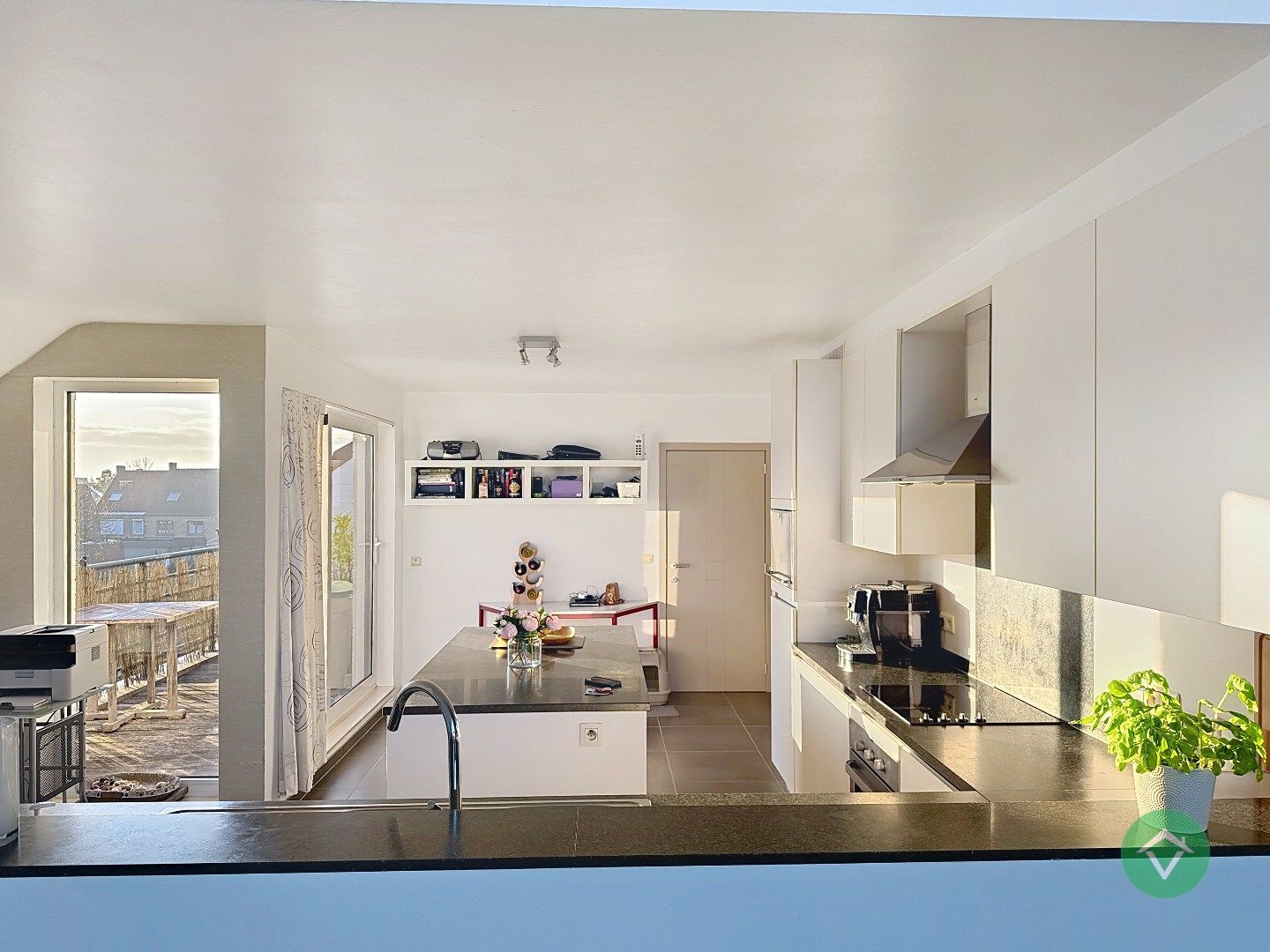 Luxe villa-appartement met dubbele garage en prachtig uitzicht in Koekelare foto 11