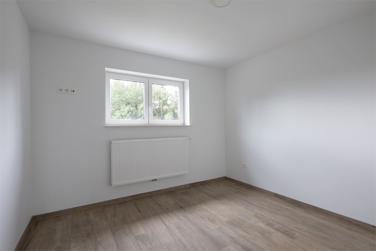 RECENTE ENERGIEZUINIGE GEZINSWONING GELEGEN OP EEN ZEER RUSTIGE LOCATIE TE UIKHOVEN foto 9
