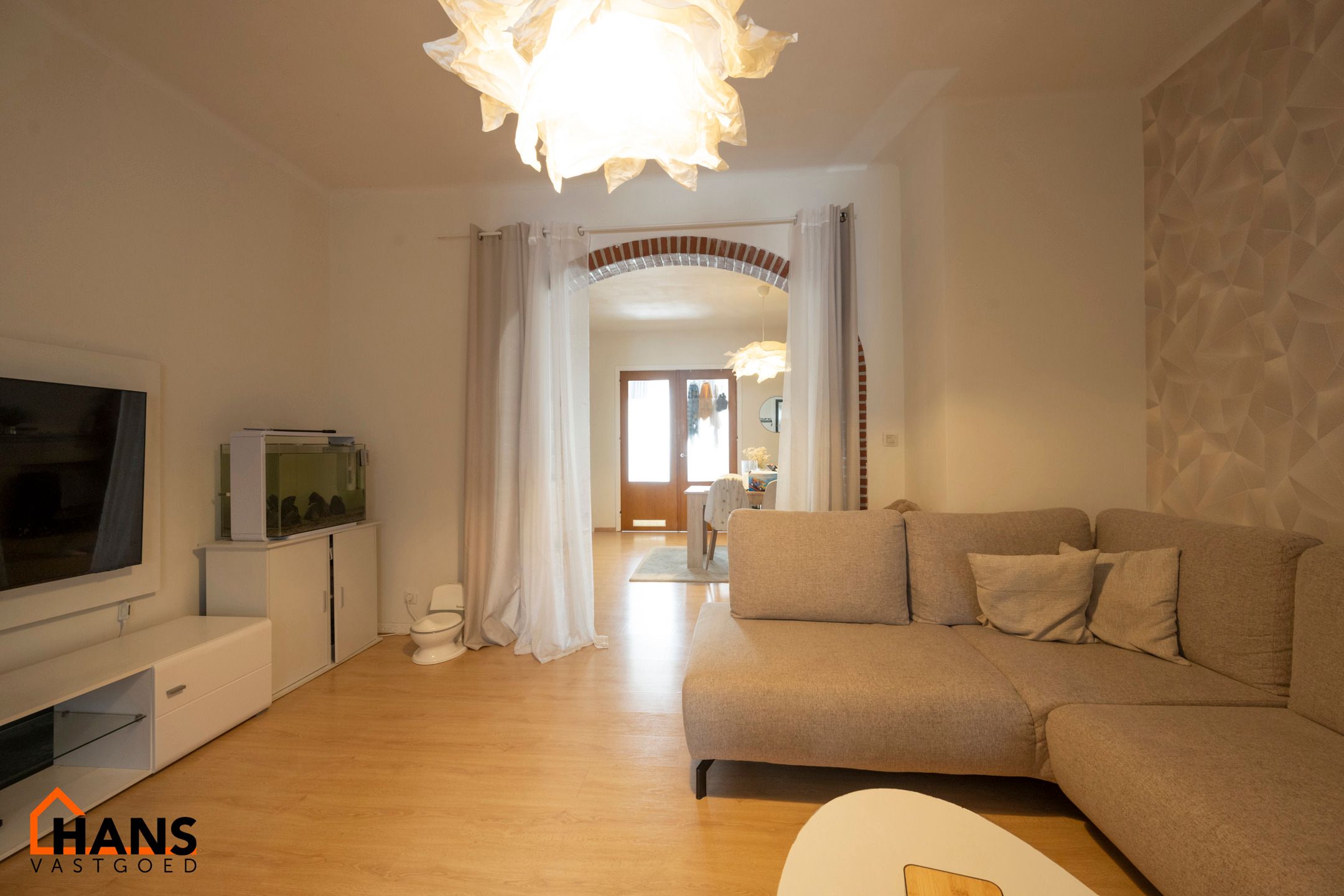 Appartement op de 1ste verdieping. foto 4