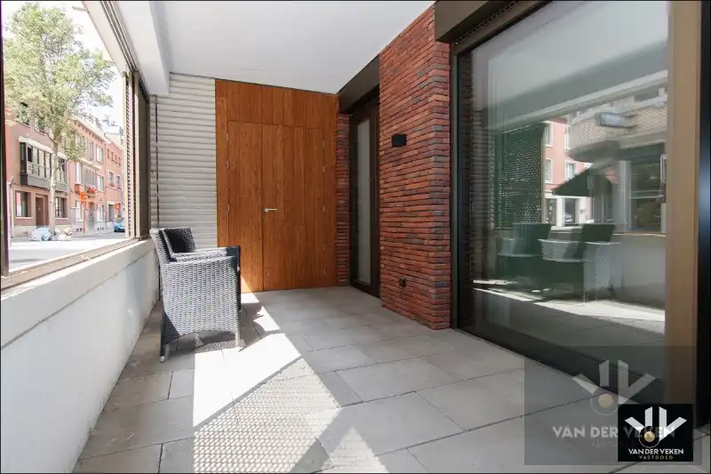 RECENT 2-SLPK SERVICEFLAT IN HET HART VAN HASSELT MET GUNSTIG RENDEMENT foto 15