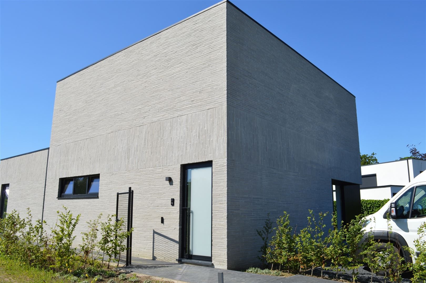 ()=>{if(producerUpdateValueVersion(node),producerAccessed(node),node.value===ERRORED)throw node.error;return node.value} Hubert Droogmansstraat 29 - 3582 STAL