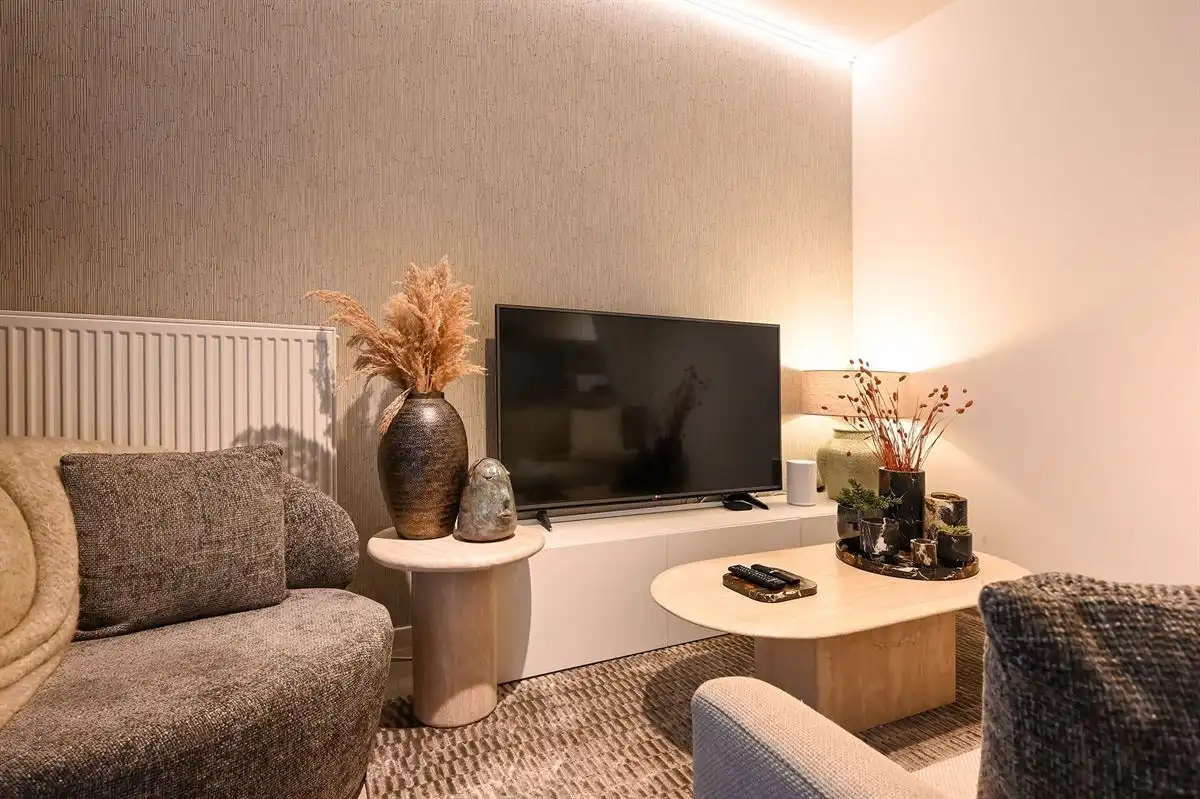 Instapklaar gelijkvloersappartement met heerlijke stadstuin foto 15