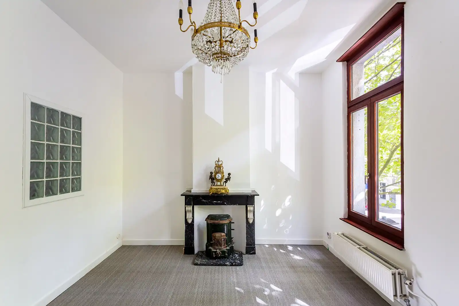 Woning met 6 slaapkamers, volledig naar eigen smaak renoveren foto 9