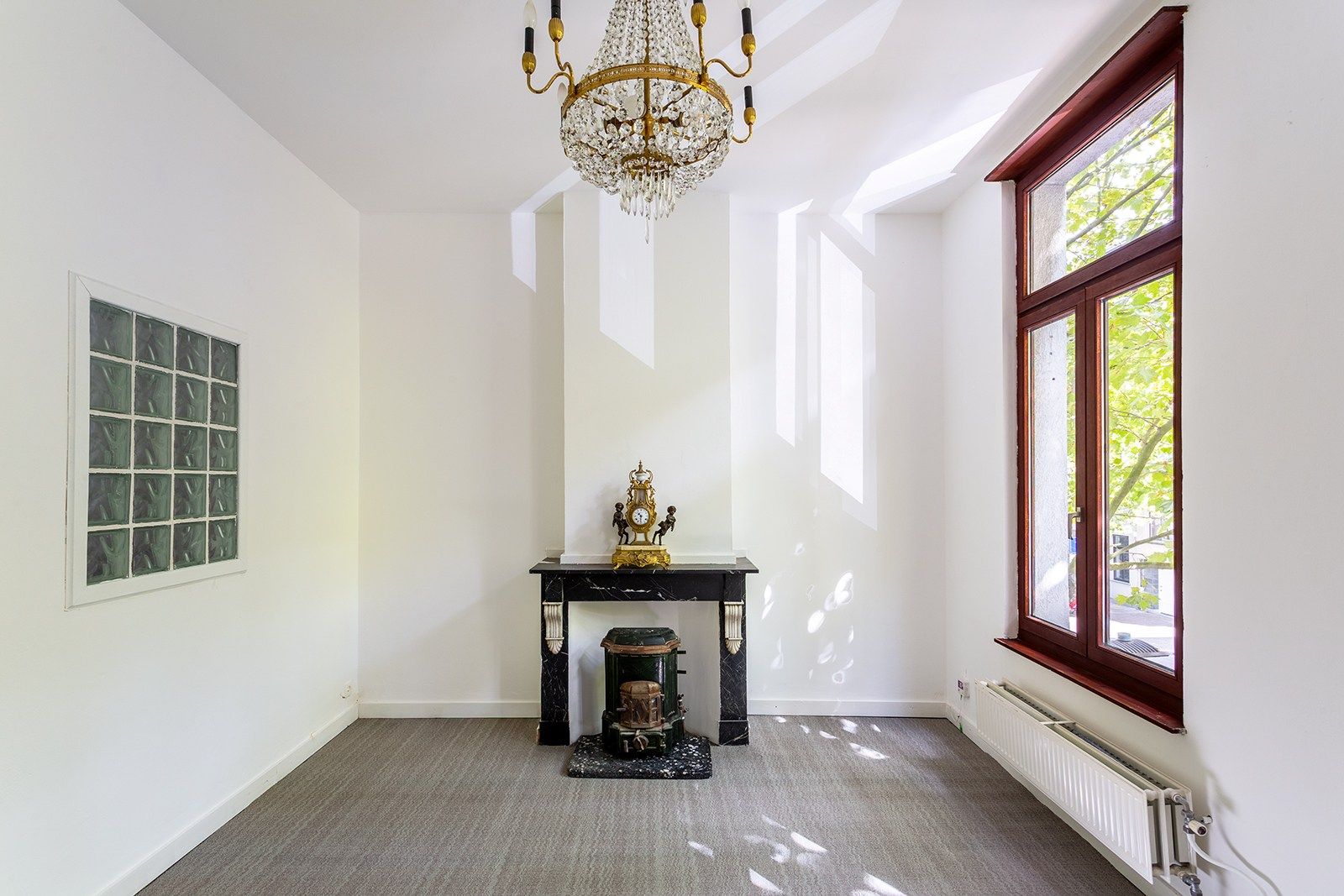 Woning met 6 slaapkamers, volledig naar eigen smaak renoveren foto 9