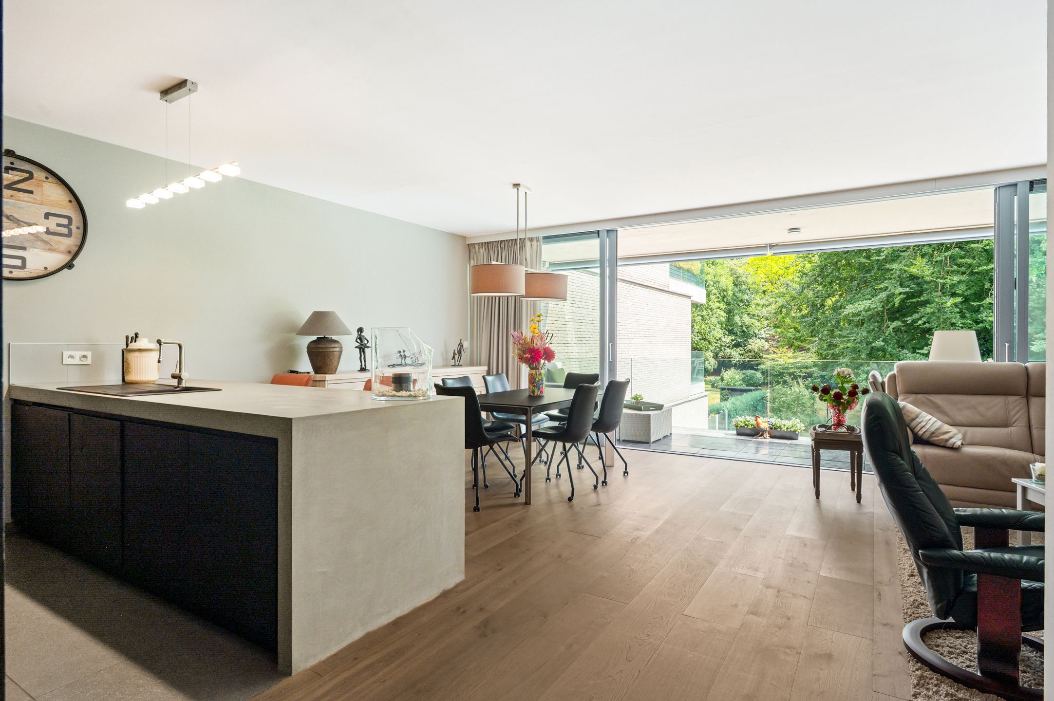 Luxe appartement op de eerste verdieping met zicht op parktuin op de grens Schilde/Wijnegem foto 9