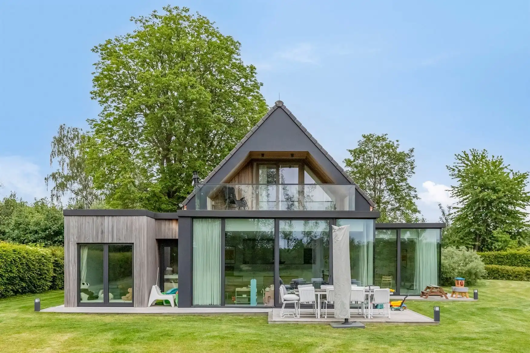 Uitzonderlijke woning aan de Leie foto 27