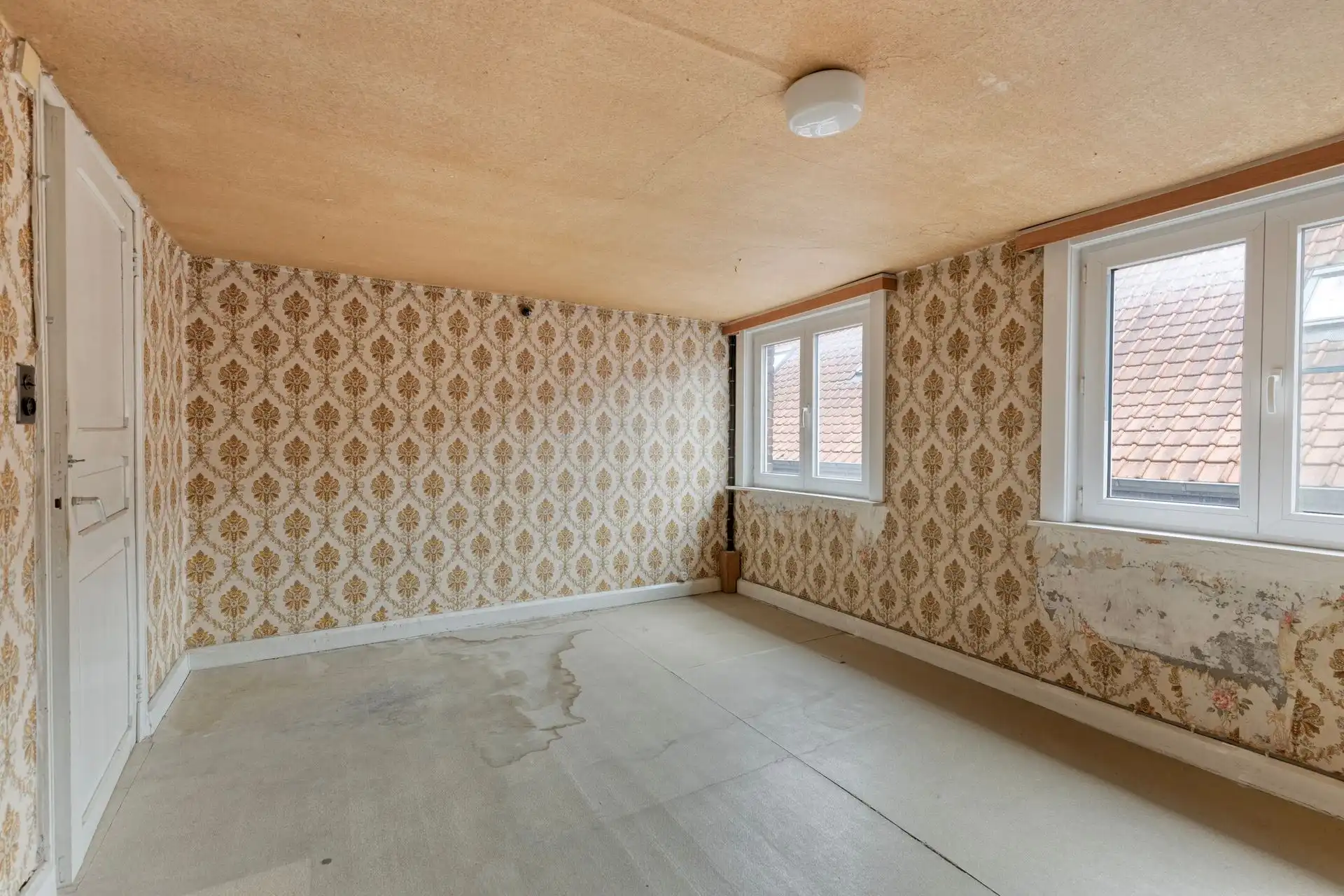 Héél centraal gelegen renovatiepanden (twee). foto 13
