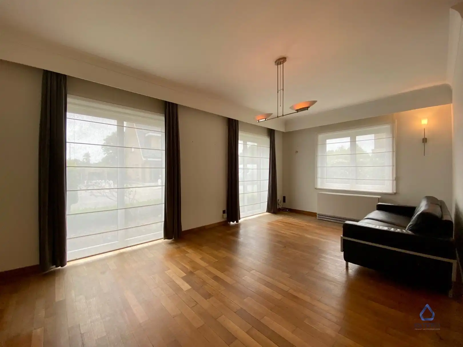 Ruime woning gelegen te Aalst foto 4